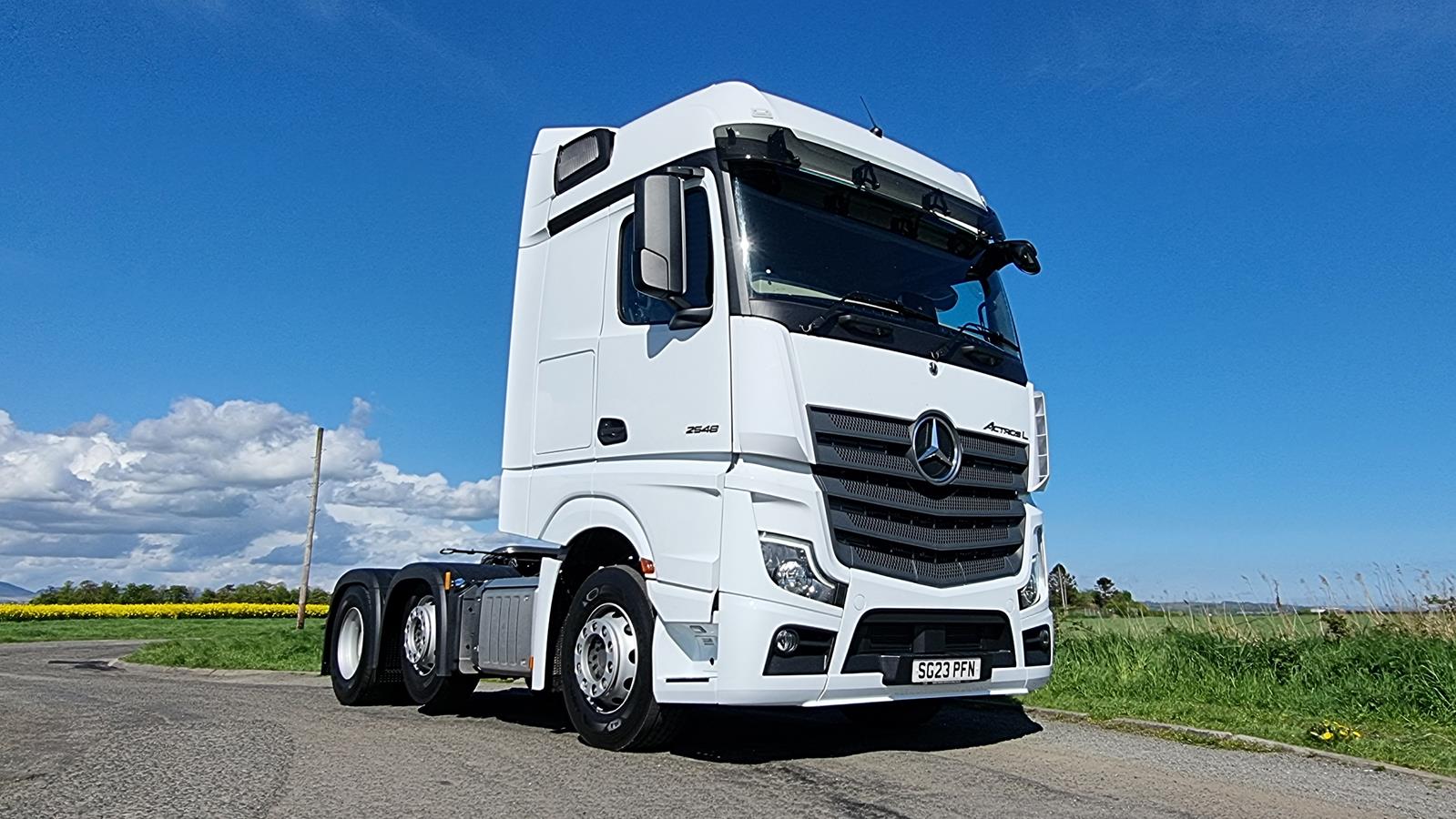 Mercedes Actros 2023
